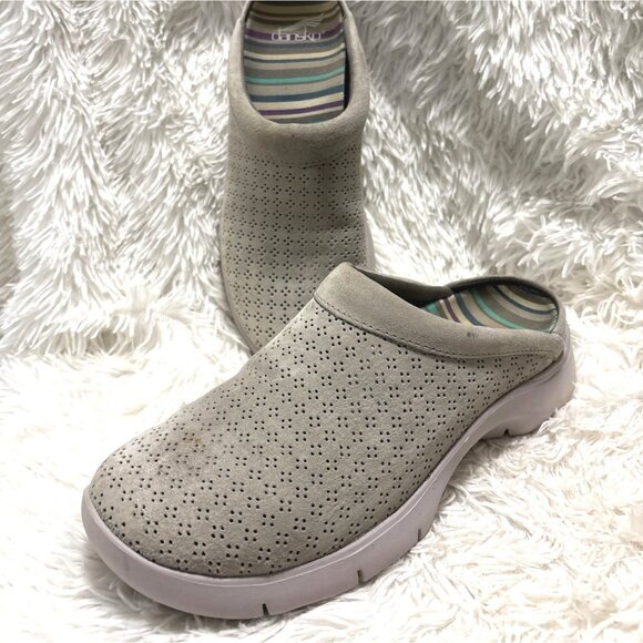 Dansko Womens 37 Perforated Slip-On Clogs Gray Suede Upper Slip-Resistant Sole - Picture 2 of 6
